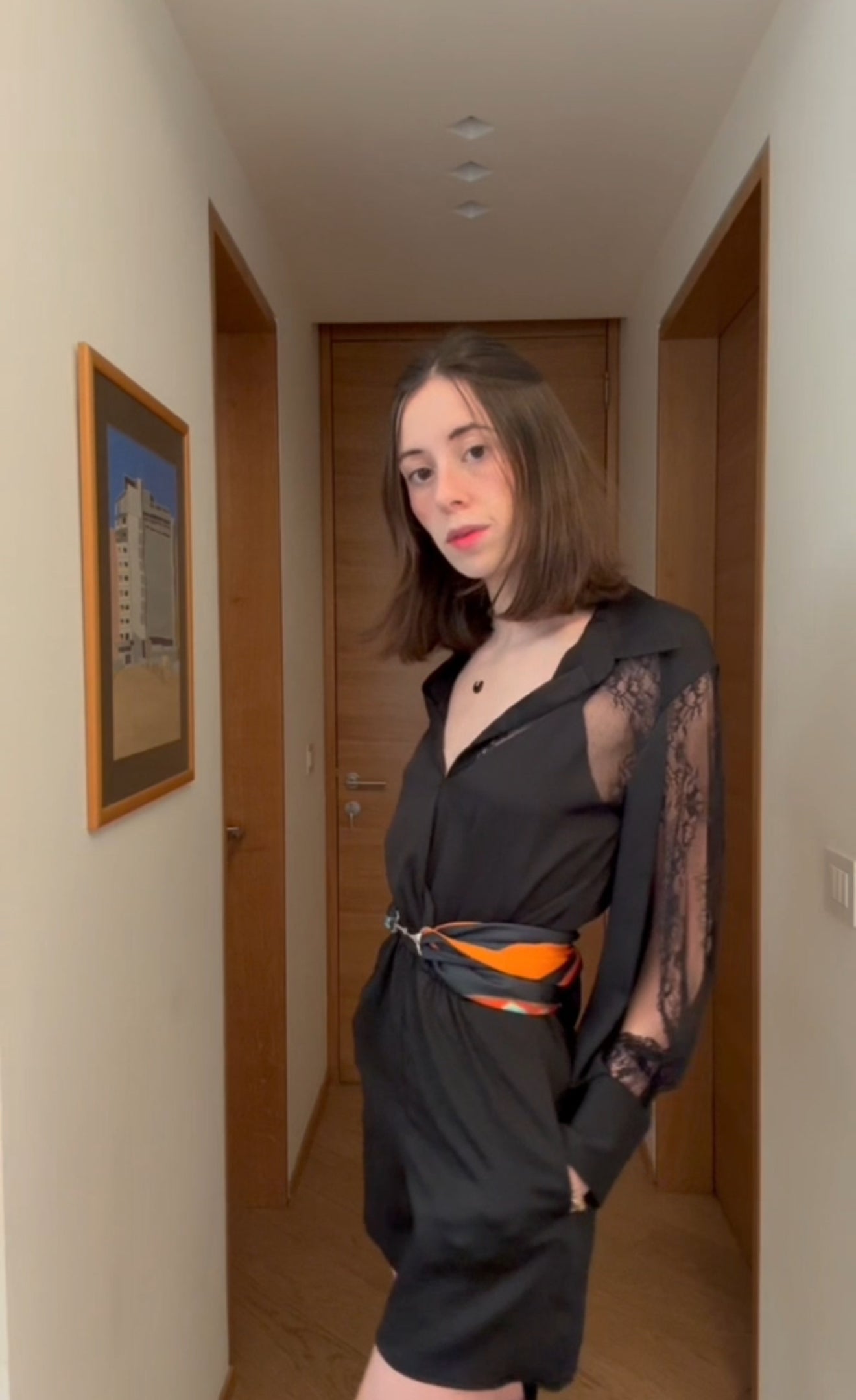 Tutorial how to wear a scarf as a belt with hermes mors scarf 90 ring