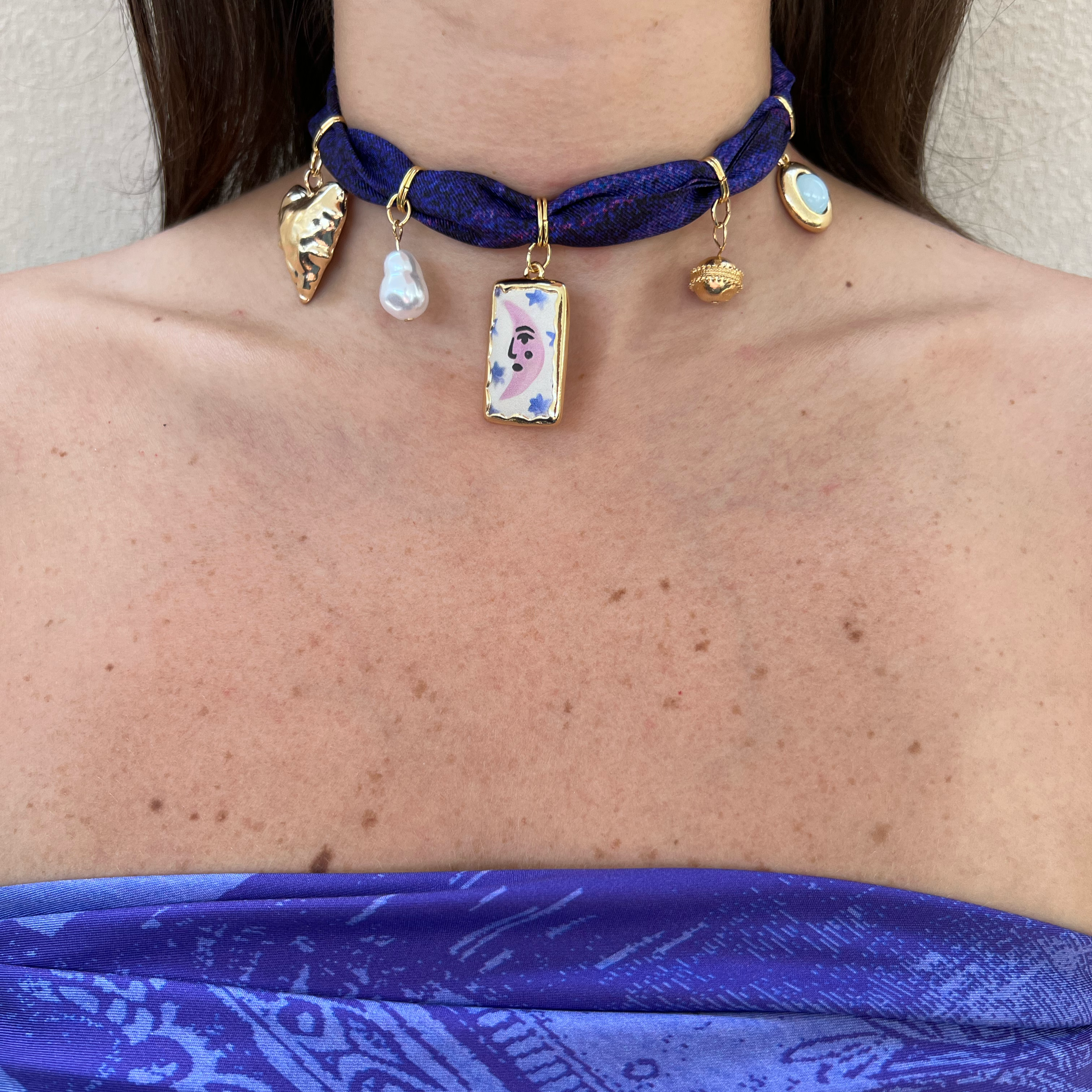 adjustable silk twill necklace with charms