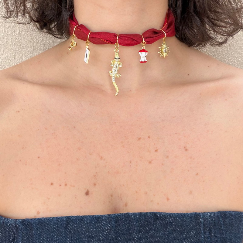 Jackie | Silk charm necklace