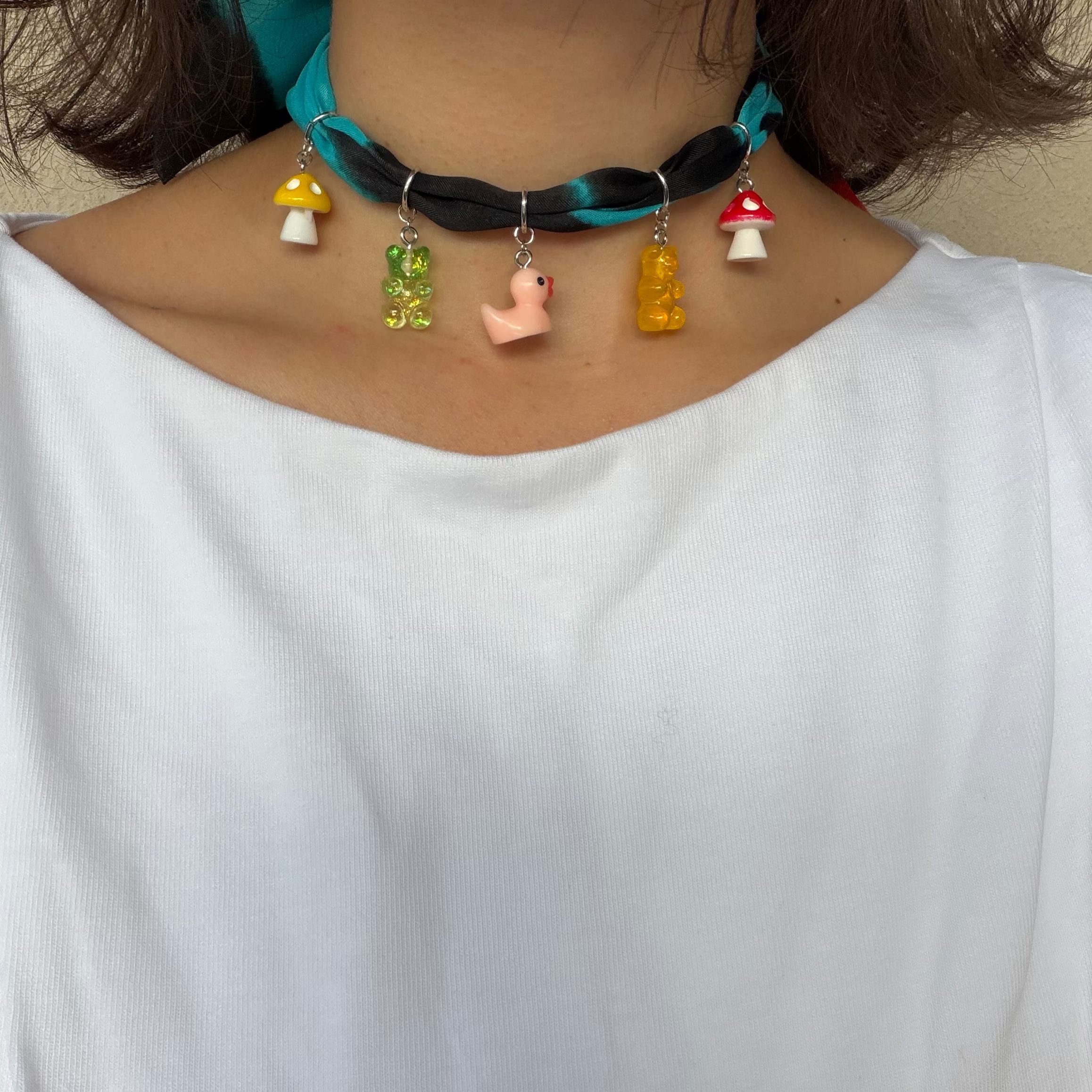Boogie | Viscose charm necklace