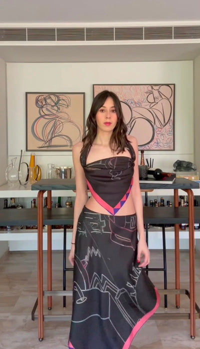 tutorial how to wear a silk scarf as a top with a ribbon